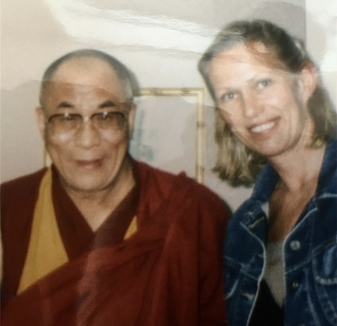 Bodil Fuhr og Dalai Lama: - Et gjennomført godt menneske jeg hadde gleden av å møte, skriver hun.