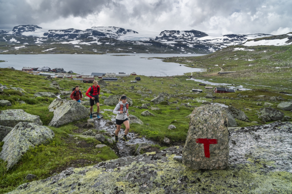 Strekninga gjennom Aurlandsdalen frå Finse til Vassbygdi er ei populær rute blant fjelløparar. Foto: Vegard Aasen